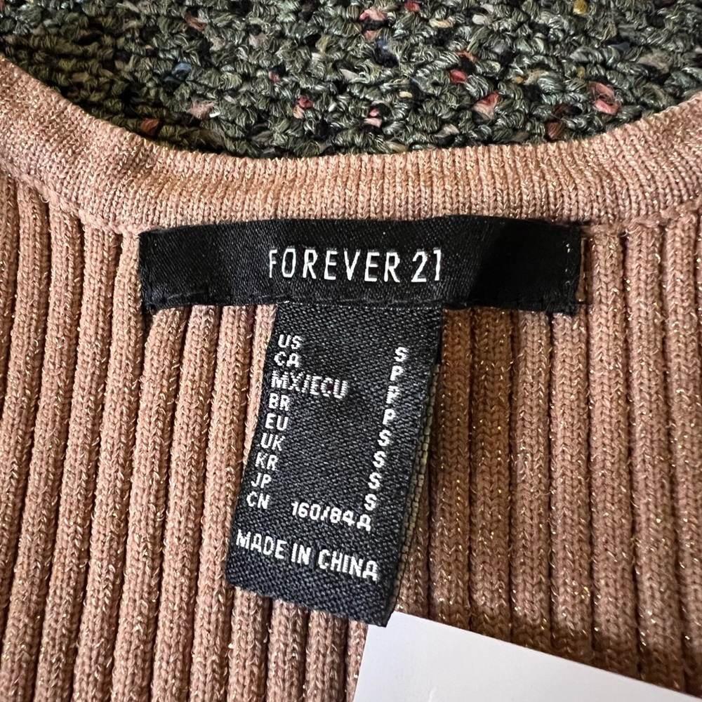 FOREVER21 NWT Beige Sparkly Ribbed Cropped Cardigan Knit Sweater Shrug Shirt S - Picture 14 of 16